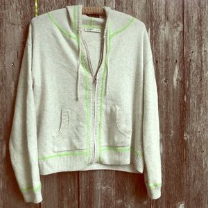 Light gray Heather zip up hoodie